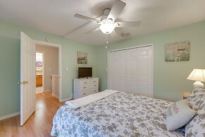 1 Mi to Beach: Condo w/ Bicycles in Spring Lake!