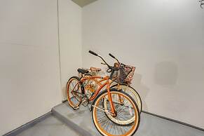 1 Mi to Beach: Condo w/ Bicycles in Spring Lake!