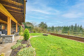 Mountain Views: Peaceful Bainbridge Island Retreat