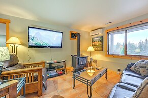 Mountain Views: Peaceful Bainbridge Island Retreat