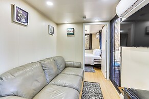 5 Mi to Stone Mountain: Lithonia Getaway