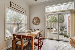 4 Mi to Ocean: Modern Townhome in Wilmington!
