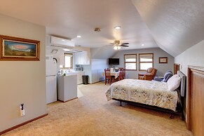 Mtn View: Cozy Couple's Retreat in Bayfield!