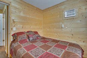 Walk to White River: Mountain View Family Cabin!