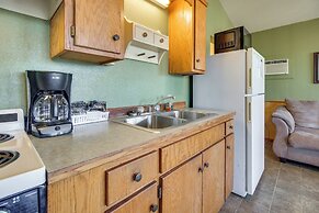 Fish, Hike & Unwind: Getaway in Mountain View!