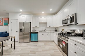 Townhome < 5 Mi to Naperville & Morton Arboretum