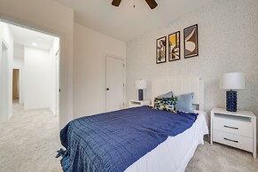 Townhome < 5 Mi to Naperville & Morton Arboretum