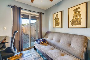 12 Mi to Dtwn Tucson: Tranquil Townhome w/ Office