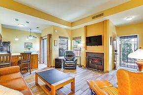 12 Mi to Dtwn Tucson: Tranquil Townhome w/ Office