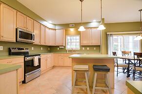 54 Mi to Dtwn DC: Spacious Family Home!