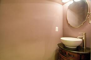 54 Mi to Dtwn DC: Spacious Family Home!