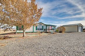 Grill & Screened Patio: Getaway in Montrose!