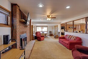 Mtn-view Retreat Near Hiking in Bayfield!