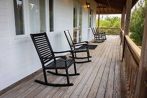 Starlight Serenity - Hideaway w Stunning Views