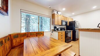 Meridian Villas #10 2 Bedroom Condo