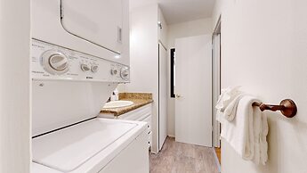 Meridian Villas #10 2 Bedroom Condo