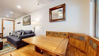 Meridian Villas #10 2 Bedroom Condo