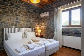 Villa Vilana With Private Pool