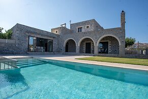 Villa Vilana With Private Pool