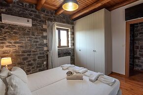 Villa Vilana With Private Pool