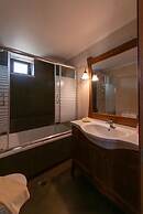 Villa Vilana With Private Pool