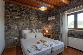 Villa Vilana With Private Pool