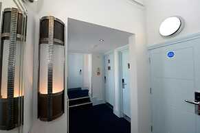 Southsea Rocks Hotel