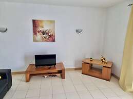 2bed-vila-verde Sal Cape Verde-balcony-pool