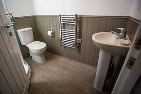 The George Inn Plympton