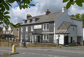 The George Inn Plympton