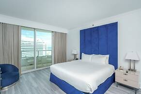 Residences at Fontainebleau Miami