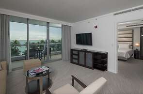 Residences at Fontainebleau Miami