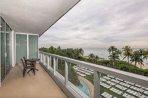 Residences at Fontainebleau Miami