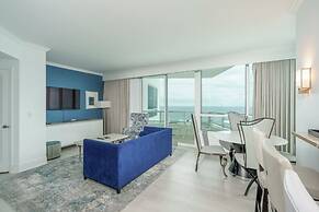 Residences at Fontainebleau Miami