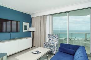 Residences at Fontainebleau Miami