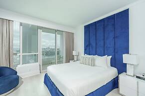 Residences at Fontainebleau Miami