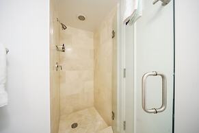 Residences at Fontainebleau Miami