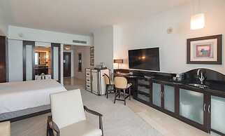 Residences at Fontainebleau Miami
