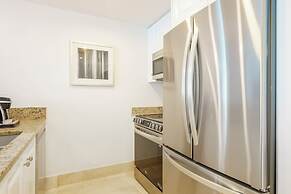 Residences at Fontainebleau Miami