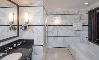 Residences at Fontainebleau Miami