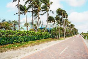 Residences at Fontainebleau Miami