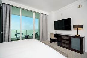 Residences at Fontainebleau Miami