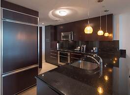 Residences at Fontainebleau Miami