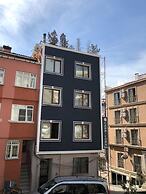 Capricorn by Otantik Suites