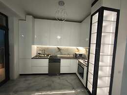 2 Bedroom Brand New Flat