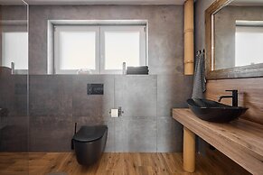 Villa in Radvanice With hot tub