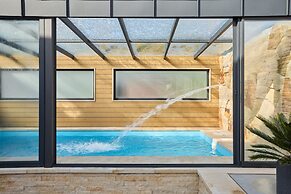 Villa in Radvanice With hot tub