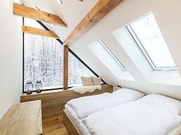 Villa in Celadna With Outdoor Cinema & Whirlpool