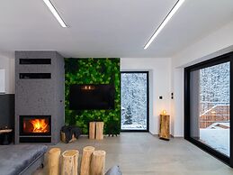 Villa in Celadna With Outdoor Cinema & Whirlpool
