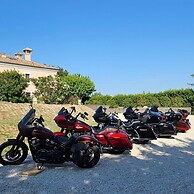 Manor in Marche Near Adriatic Beaches